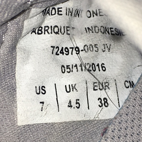 Nike Juvenate - Picture 8 of 8